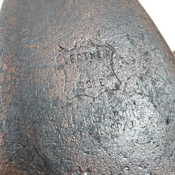 1980's STUART WEITZMAN metallic snakeskin leather pumps - Picture 14 of 16